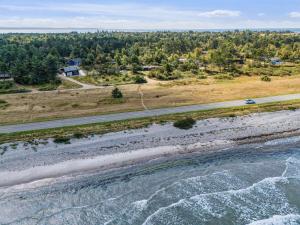 Holiday Home Kaj - 75m from the sea by Interhome - 3hvězdičkové hotely ve městě Tjørneholm