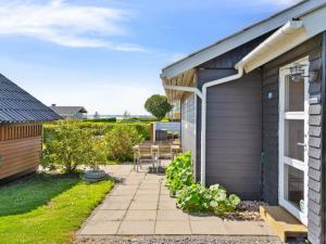 Holiday Home Hira - 200m from the sea by Interhome