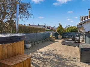 Holiday Home Aika - 450m from the sea by Interhome