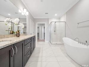 Lakeview 3BR 3 Bath NW Cary