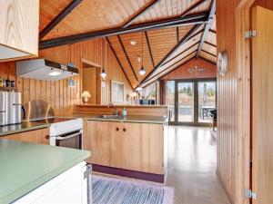 Holiday Home Ovine - 900m from the sea by Interhome