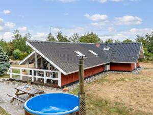 Holiday Home Ylvie - 500m from the sea by Interhome