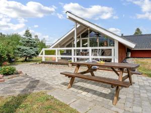 Holiday Home Ylvie - 500m from the sea by Interhome