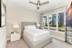 Modern Condo Near Disney With Resort & Waterpark Access - B32-138