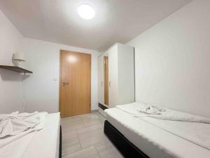 STB115 praktische Monteurwohnung