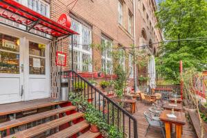 Art-Inspired, Designer Apartment