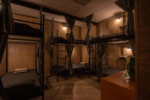 Ghumakkads Hostel Near IGI Airport & Aerocity