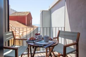 Ocean Breeze Retreat by LovelyStay