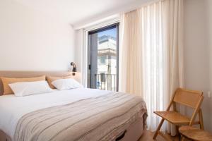 Ocean Breeze Retreat by LovelyStay