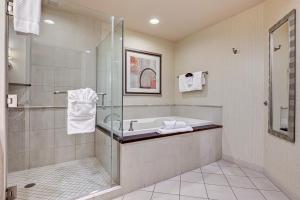 Signature- Balcony Strip View- High floor- NO parking fee