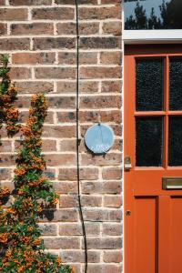 Cleve Cottage by inspirestays-com