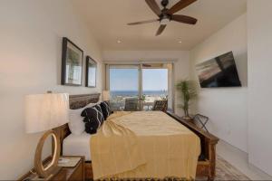 Arch Views, 2 Pools, Gym, Stylish, 2BD, Sleeps 6