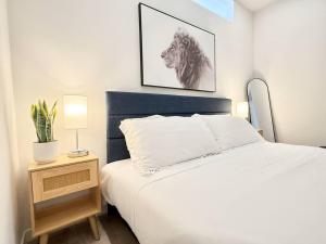 1BR Apt King Bed FREE Parking Gym - RoofTop 609