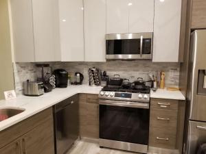 Downtown Philly 1BR with Stunning Views