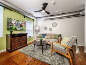 Tasteful 1 Bedroom Apt in Historic Old City