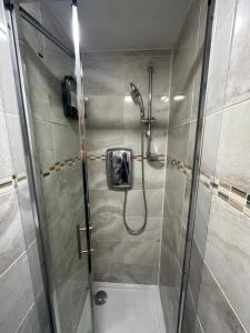 London zone 2 Private room