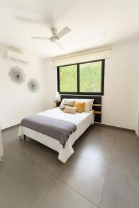 CasaBlanca with Pool, 5 min from the Ocean