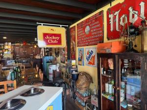 El Vagón del Tiempo-Museo Retro, Autos Clásicos