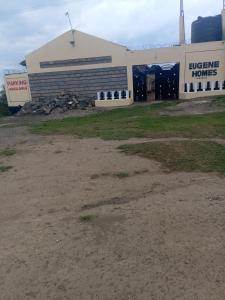 EUGENE HOMES Guest House