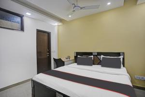 Collection O Nirvana Residency Near Lotus Temple