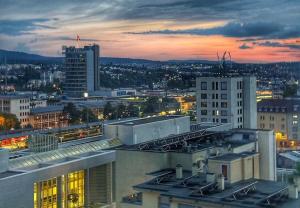 Deluxe Penthouse Suite zentral mit Goldstadtblick
