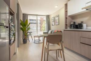 HOM I 1D1B 2PAX Parking cerca del Metro SantaLucia