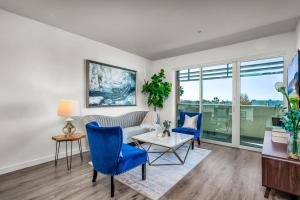 Luxury by the Beach with Pool, Gym, Game Room