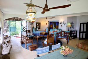 Self catering Beach House on award winning marine conservancy