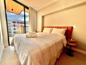 Studio Leblon - Novo, varanda, piscina e gym