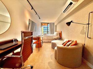 Studio Leblon - Novo, varanda, piscina e gym