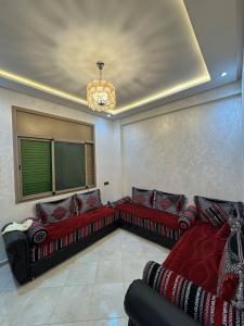 3 bedroom apartment with living room and terrace 90metre