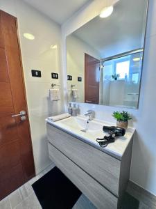 Oceanfront for 4 Nuevo Distrito Cavancha Frente al Mar