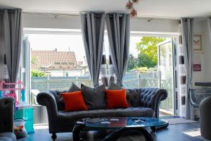 Modern Medway Bungalow - 3BR Garden & Free Parking, Kent