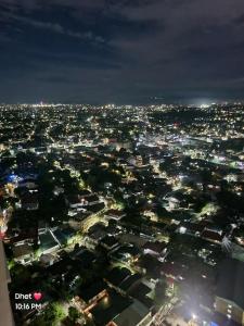 High-Floor Studio with City Views- Skystay 3803 by D