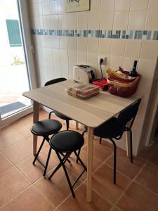 Vivenda espaçosa com jardim e churrasqueira