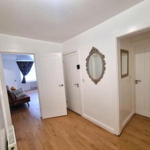 Forge Lane Cozy Apartment