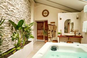 Le Pré de la Mer Suite & SPA Privatif