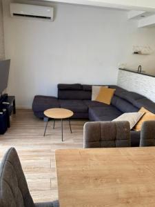 Apartments by the sea Podstrana, Split - 16793