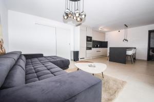 Holiday house with a swimming pool Kastelir, Central Istria - Sredisnja Istra - 24867