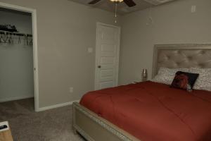 Cozy Room with Private bath in Richmond, TX