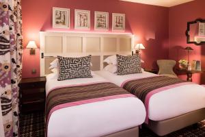 Hotels Les Tournelles : photos des chambres