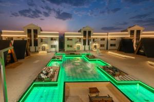 MidTown Majestic Garden Resort