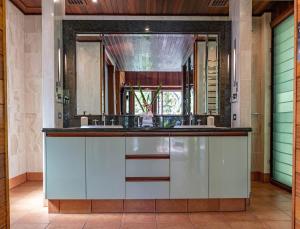 17 Wharf Street - Main House & Bungalow