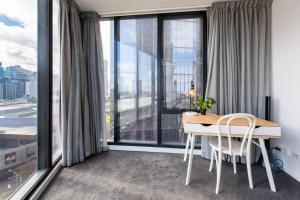 Aurora Residence - Free Parking and Pool