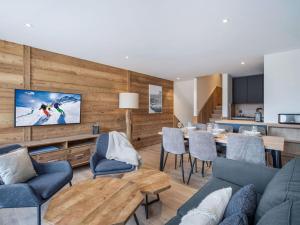 Duplex familial proche pistes Courchevel avec wifi et parking - FR-1-563-163