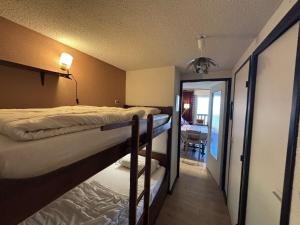 Appartement spacieux 2 pièces avec mezzanine à 100 m des pistes - FR-1-297-352