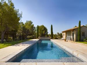 Charmant Mas Provençal avec Piscine aux Alpilles - FR-1-599-122