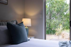 Home among the Gum Trees" - 10 mins to Vincentia