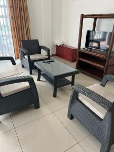 Palmont Commercial Self-Catering Apartments - Beau Vallon