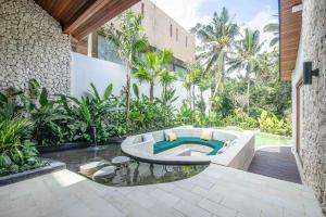Brand New 3 Bedroom with Jungle View Ubud